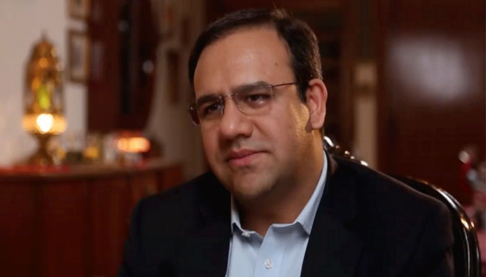 نگراں وفاقی وزیر انفارمیشن ٹیکنالوجی ڈاکٹر عمر سیف ۔ فوٹو:فائل