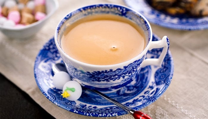 دودھ والی چائے پینے کے7 نقصانات