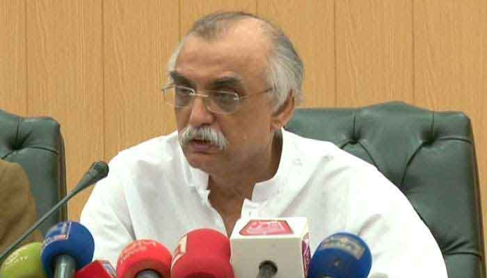 شبر زیدی نے کہا کہ ساڑھے 9 کروڑ افراد کو آپ بھوکا نہیں مار سکتے۔ فوٹو: فائل