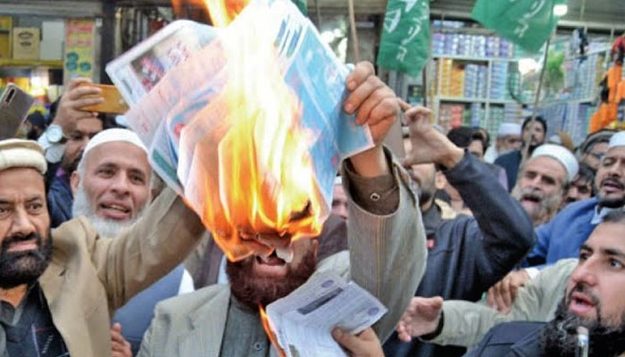 فوٹو بشکریہ سوشل میڈیا
