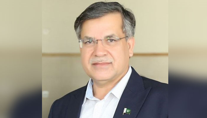 والدین، اساتذہ لڑکوں کی تربیت پر توجہ دیں، ماہر نفسیات