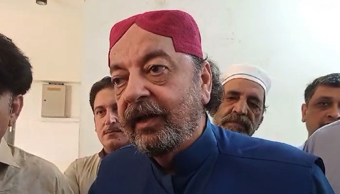 اسپیکر سندھ اسمبلی آغا سراج درانی----فائل فوٹو