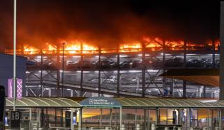 لندن: لوٹن ایئر پورٹ پر آتشزدگی، پروازیں معطل