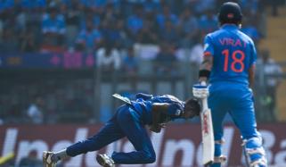 بھارت کی سری لنکا کیخلاف بیٹنگ جاری