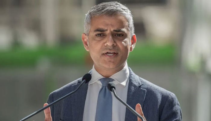 میئر لندن صادق خان-- فائل فوٹو