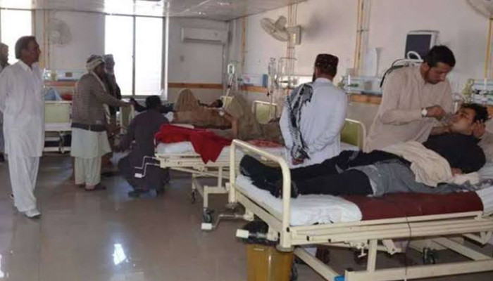 سبی میں گیسٹرو کی وباء سے 296 افراد متاثر، 3 اموات سبی میں گیسٹرو کی وباء سے 296 افراد متاثر، 3 اموات