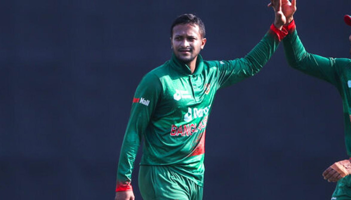 شکیب الحسن نے سیاست میں قدم رکھ دیا