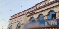 نارووال کے گاؤں میں شادی میں ’’لوٹ سیل‘‘