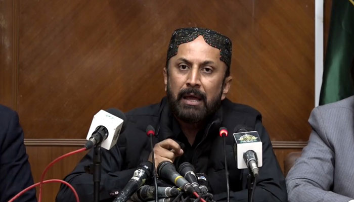 پاکستان پیپلز پارٹی کے رہنما عاجز دھامرا----فائل فوٹو