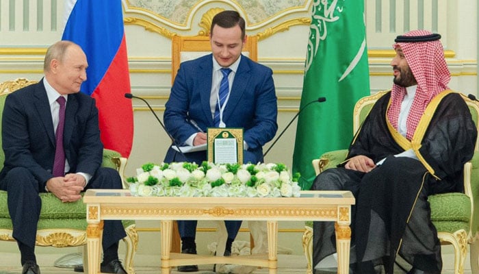 روس سعودیہ تعلقات 7 برس میں غیر معمولی سطح پر پہنچے ہیں، ولادیمیر پیوٹن