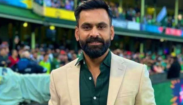 پاکستان کرکٹ ٹیم کے ڈائریکٹر محمد حفیظ----فائل فوٹو