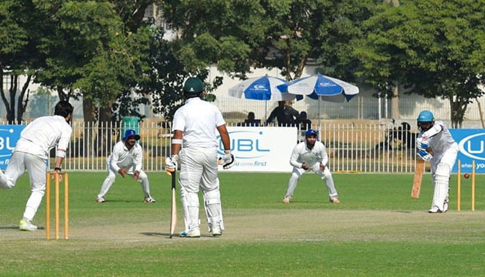 سوئی سدرن گیس کی ٹیم نے اپنے فیصلے سے پی سی بی کو آگاہ کردیا۔فوٹو: فائل