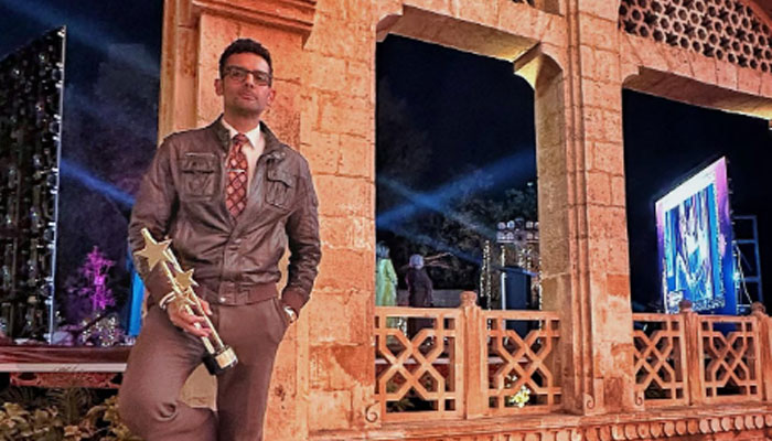 محب مرزا --- فائل فوٹو