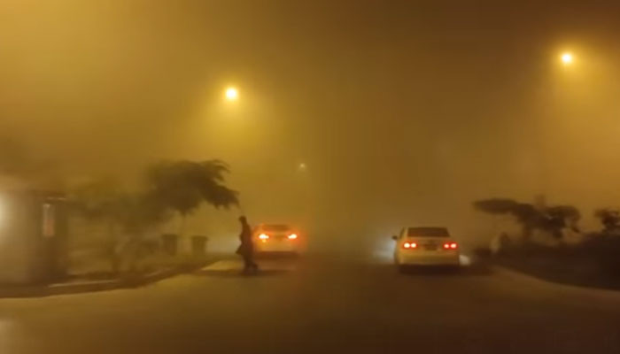 پنجاب، دھند کے سبب موٹرویز کے مختلف سیکشنز بند