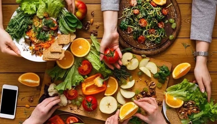 2024ء میں صحت مند رہنے کے 10 مفید مشورے