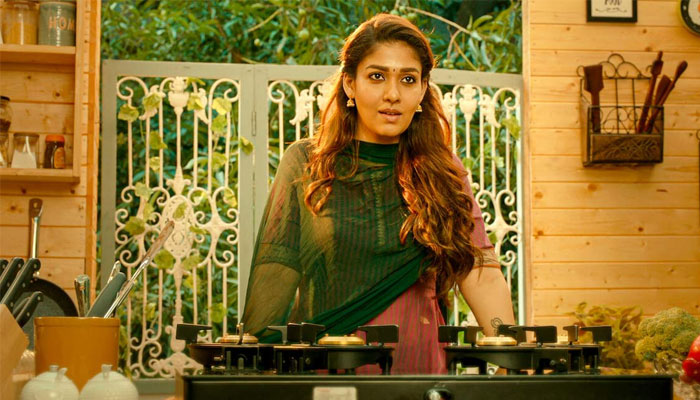 اناپورنی کے فلمسازوں نے انتہا پسندوں کے دباؤ پر معافی مانگ لی