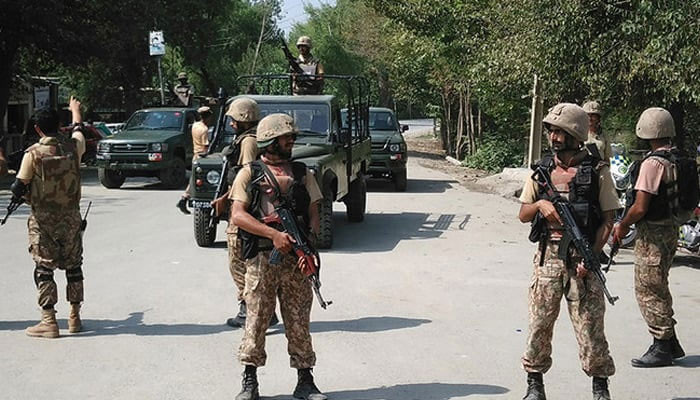 کے پی: سیکیورٹی فورسز کی کارروائیاں، انتہائی مطلوب 4 دہشتگرد ہلاک