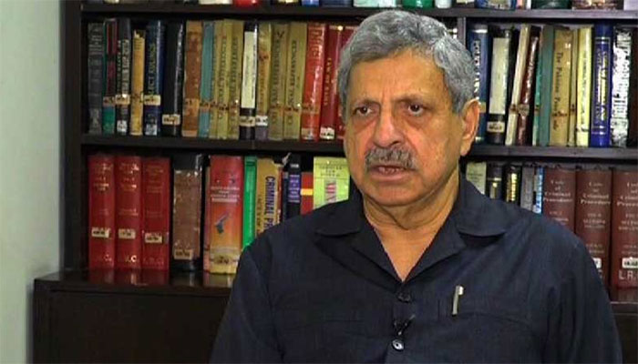 حامد خان: فوٹو فائل