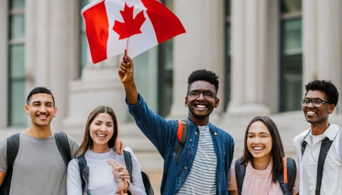 کینیڈا کا غیر ملکی طلبا کی تعداد میں 35 فیصد کمی کا اعلان