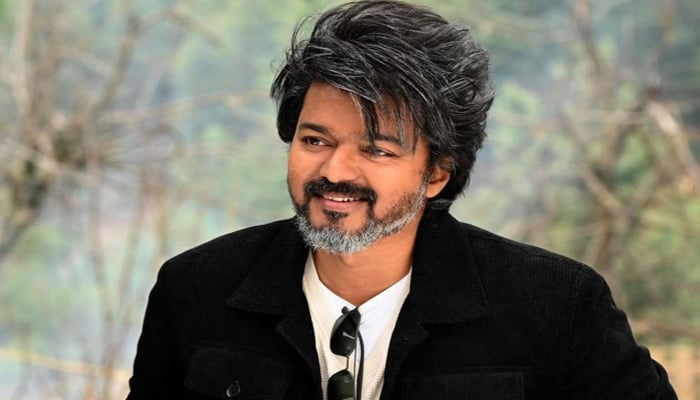 تھلاپتی وجے سیاست میں انٹری دینے کیلئے تیار