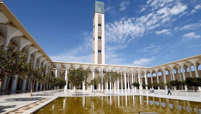 الجزائر میں دنیا کی تیسری بڑی مسجد کا افتتاح کر دیا گیا