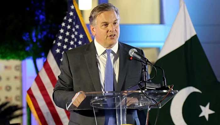 پاکستان میں امریکا کے سفیر ڈونلڈ بلوم ۔ فوٹو: فائل