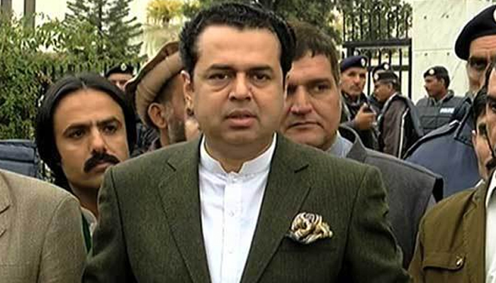 کل پاکستان کو ایک سیاسی جماعت کی وجہ سے شرمندگی اٹھانا پڑی، طلال چوہدری