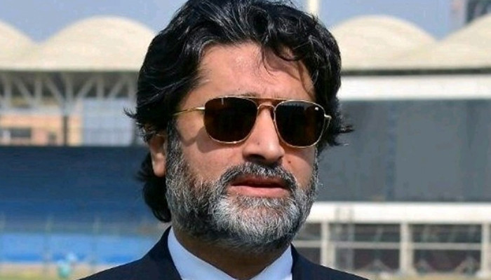 پی سی بی کے ڈائریکٹر کمرشل بابر حامد مستعفی