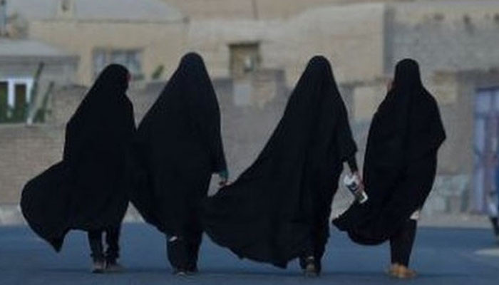 افغانستان، خواتین کو کھلے میدان میں سنگسار کرنے کا اعلان