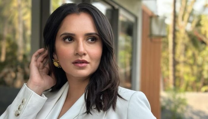 Sania Mirza boasts about being back with ‘her people’ after divorce