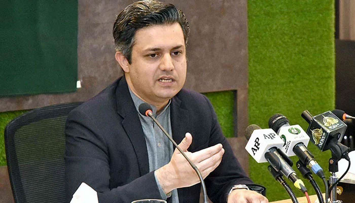 ضمنی الیکشن، افضل ڈھانڈلہ کا ٹکٹ سوشل میڈیا پر تنقید کے بعد کینسل کیا، حماد اظہر