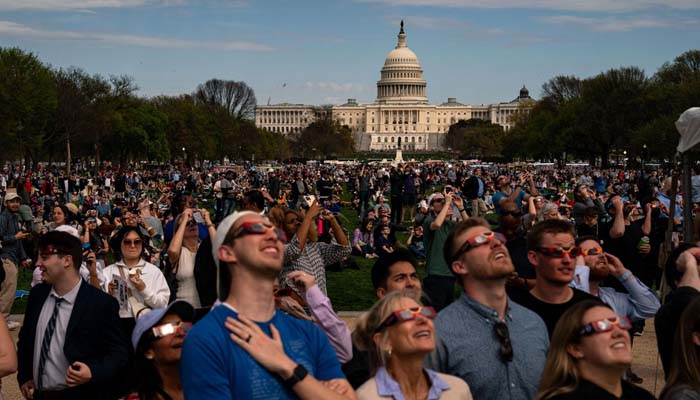 Watch total solar eclipse 2024 through the eye of lens: Pictures inside