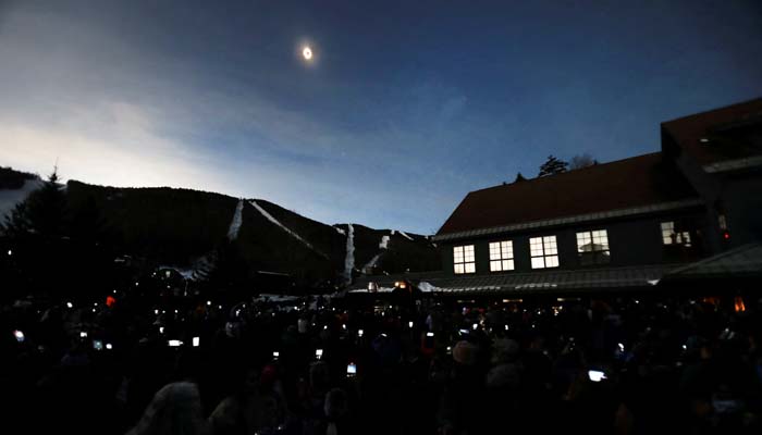 Watch total solar eclipse 2024 through the eye of lens: Pictures inside