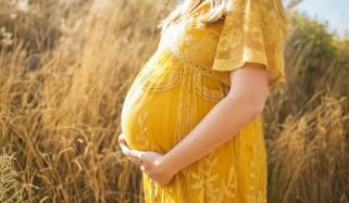 حمل ماؤں کی عمر تیزی سے بڑھاتا ہے: نئی تحقیق میں انکشاف 