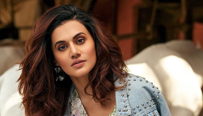 Taapsee Pannu ditched a lehnga on her big day for THIS reason 