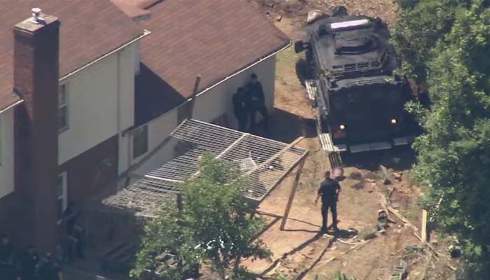Four US officers shot dead in North California home siege 