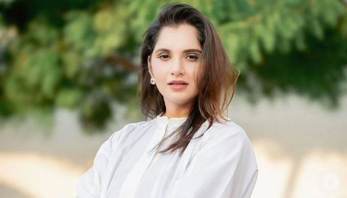 Sania Mirza spreads positivity with a cryptic note: 'It is in the hands of Allah''