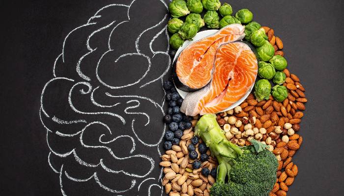 Do you know a healthy and balanced diet linked to superior brain health?