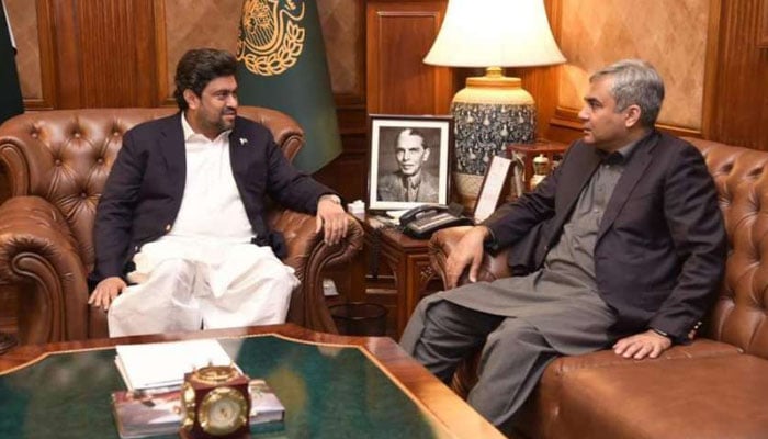 وفاقی وزیر داخلہ کی گورنر سندھ کامران ٹیسوری سے ملاقات