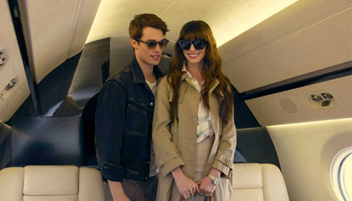 Anne Hathaway, Nicholas Galitzine impress fans with sizzling chemistry in 'The Idea of You'