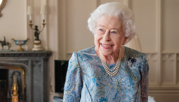 Queen Elizabeth II’s last moments before death disclosed in new book