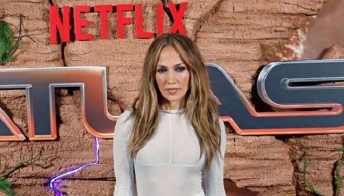 Jennifer Lopez stuns at Netflix's 'Atlas' photo call in New York