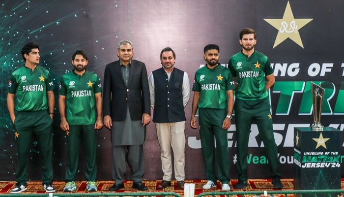 ٹی20 ورلڈ کپ کیلئے پاکستان ٹیم کی کٹ کی رونمائی