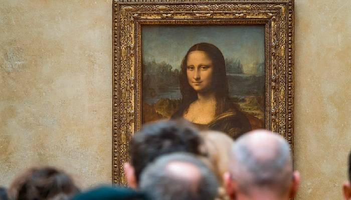 The Mona Lisa painting: Delve into the mysteries of an enduring masterpiece