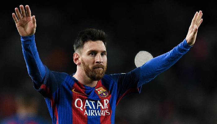 How much did Lionel Messi's napkin sell for?