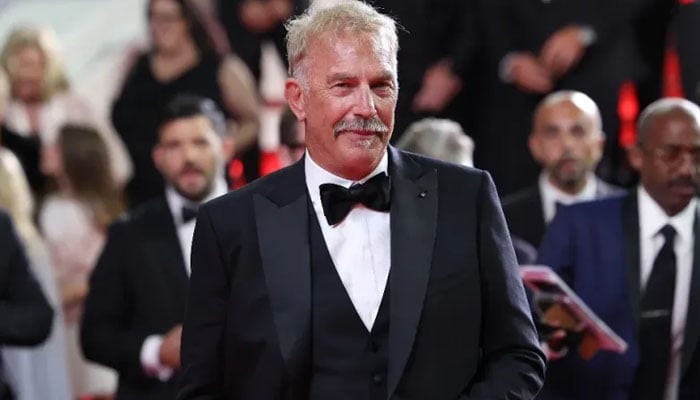 Kevin Costner credits ‘good’ cast for ‘Horizon’ standing ovation