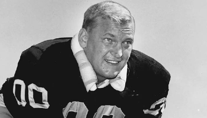 Jim Otto, Hall of Fame center known as 'Mr. Raider,' dies at 86