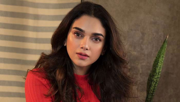 Aditi Rao Hydari says 'wish me luck' as she catches flight to the Cannes