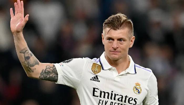 Toni Kroos announces retirement from professional football