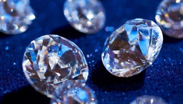 Scientists discover method of making diamond in 15 minutes 